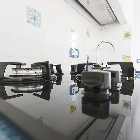 Daire Le Perle Di Castro *