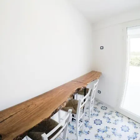 Le Perle Di Castro Apartment